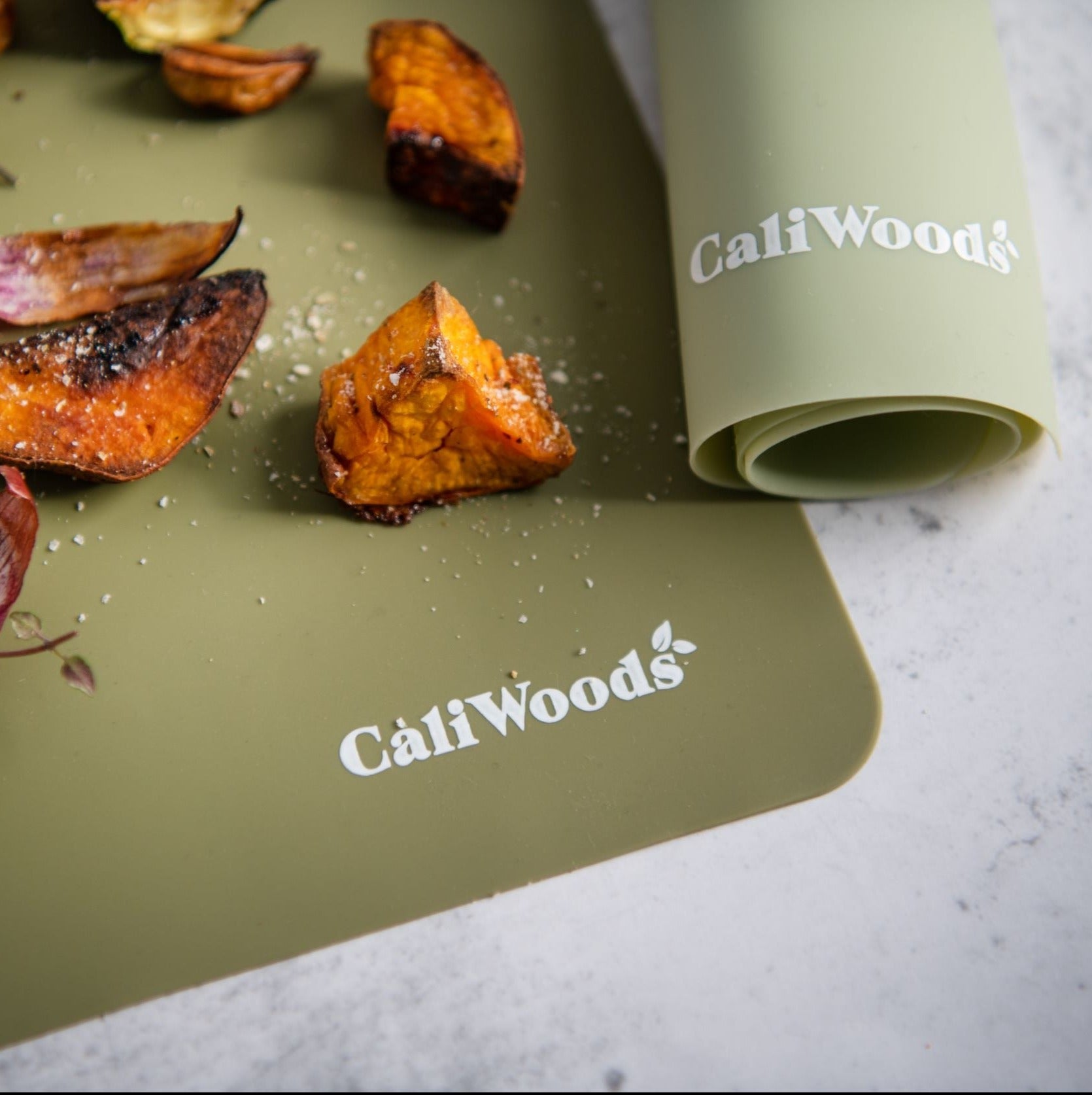 Caliwoods Reusable Silicone Baking mats 2 Forest Greens